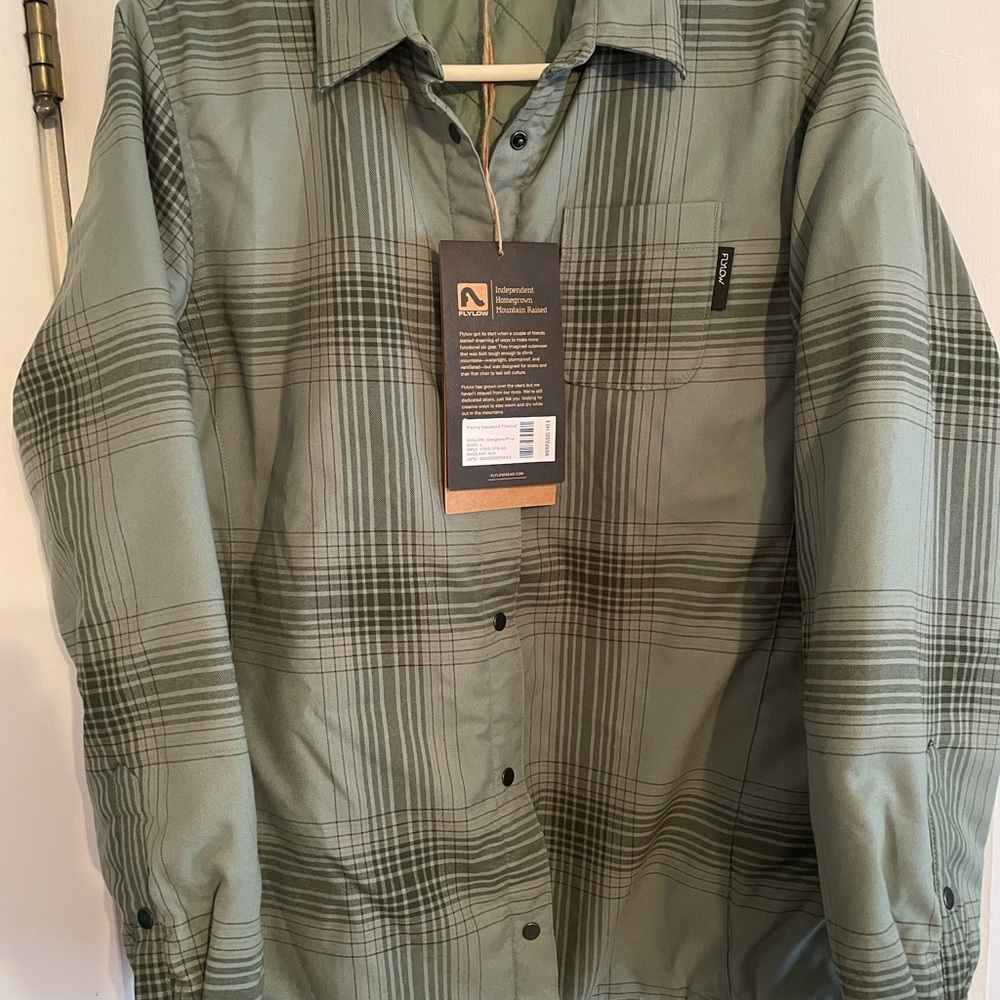 Women's Flylow Penny Insulated Flannel in Seaglass/Pine